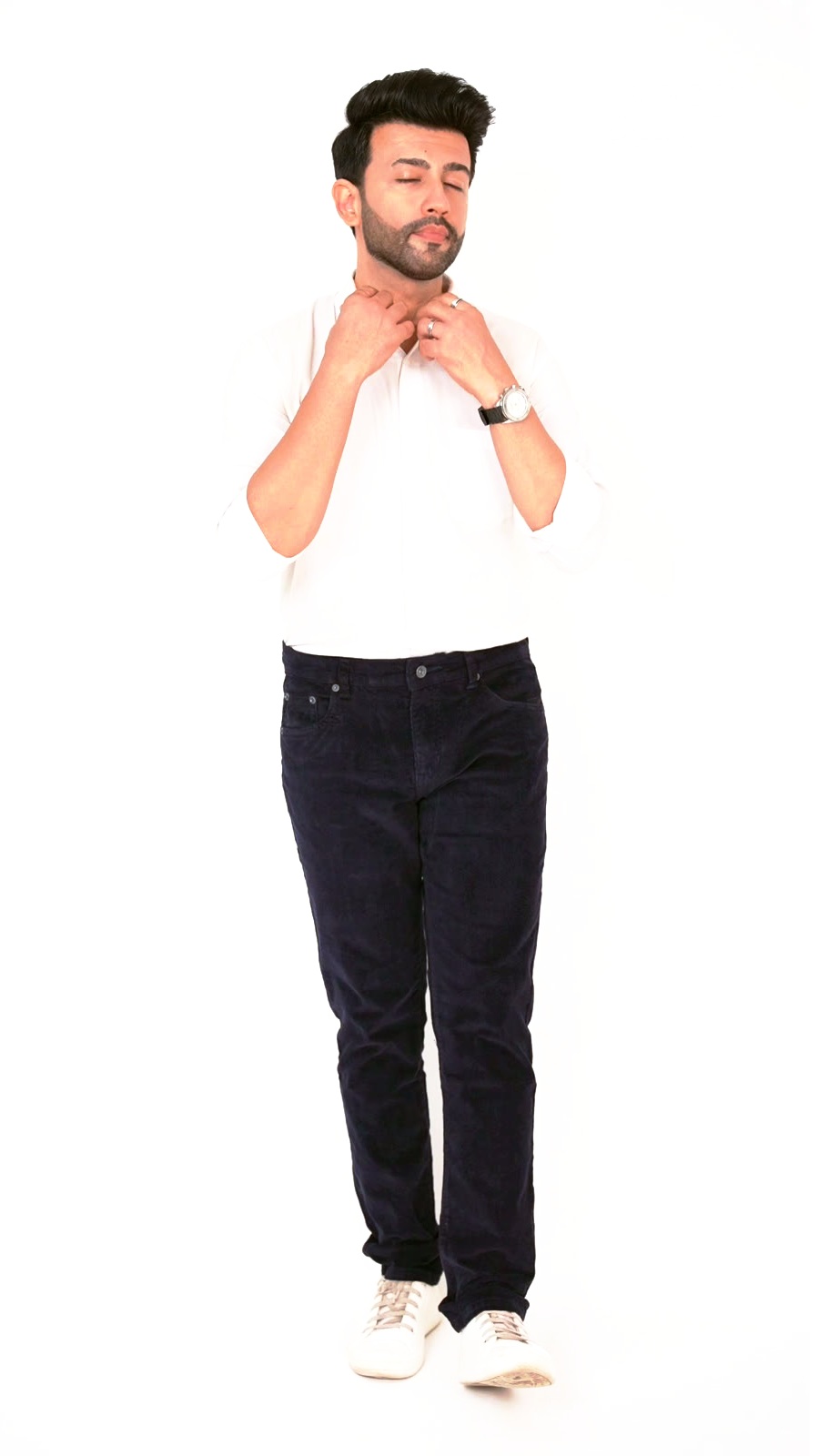 Model wearing CAPE-9 corduroy comfort-fit pants in Navy